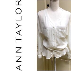 Ann Taylor Loft Cinched Tie Waist V-Neck Top Lightweight Sheer Button Up Size XS